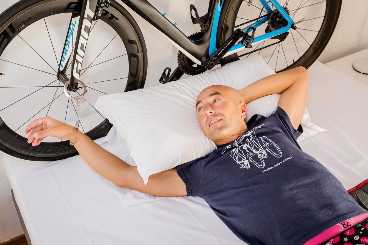 Alp Apartments Ski & Bike - Tourneuve5 Аоста Экстерьер фото